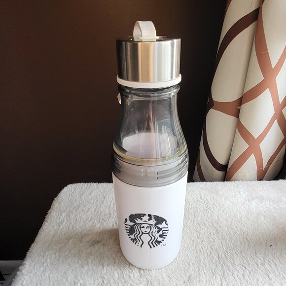 STARBUCKS KOREA 2018 white sunny strap water bottle 500ml/17oz GUC SEE PICS RARE - Picture 1 of 8